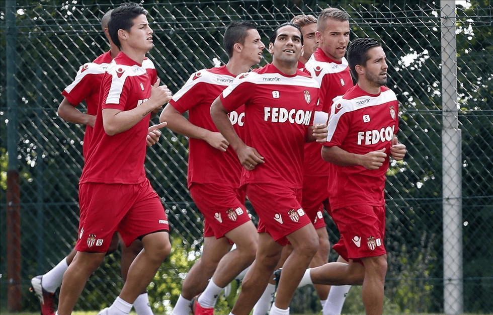 关于法甲明星球员状态火热，助力球队连战连捷的信息