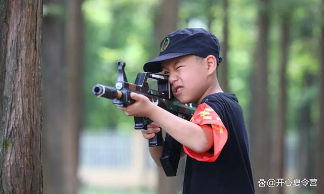 包含传统武术夏令营,传承技艺激发潜能的词条 包含传统武术夏令营,传承技艺激发潜能的词条