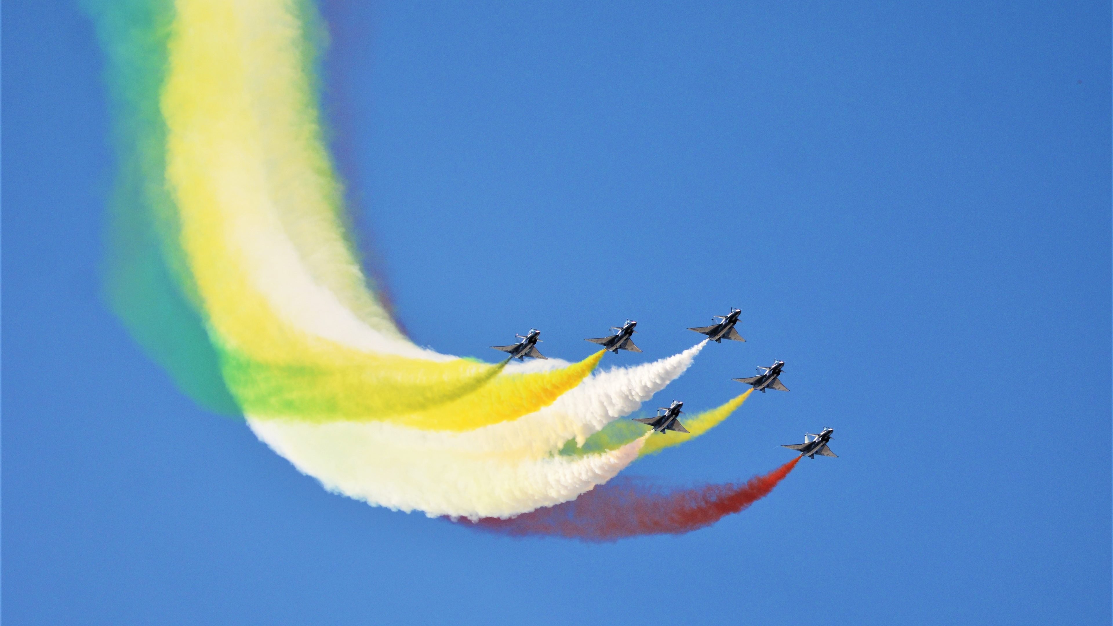 _老鹰快攻犀利,场面精彩纷呈_,老鹰进攻战术