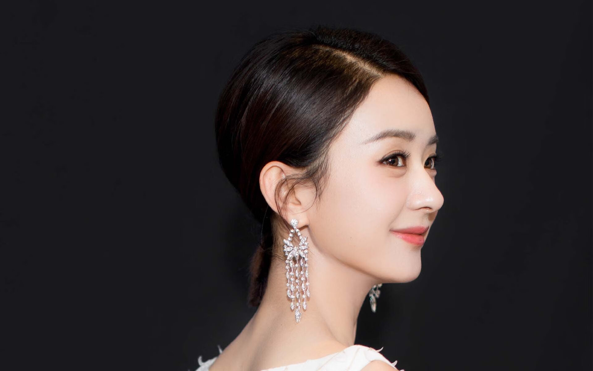 RNG选手参加国家级电竞教练员资格考试,电竞教练证书