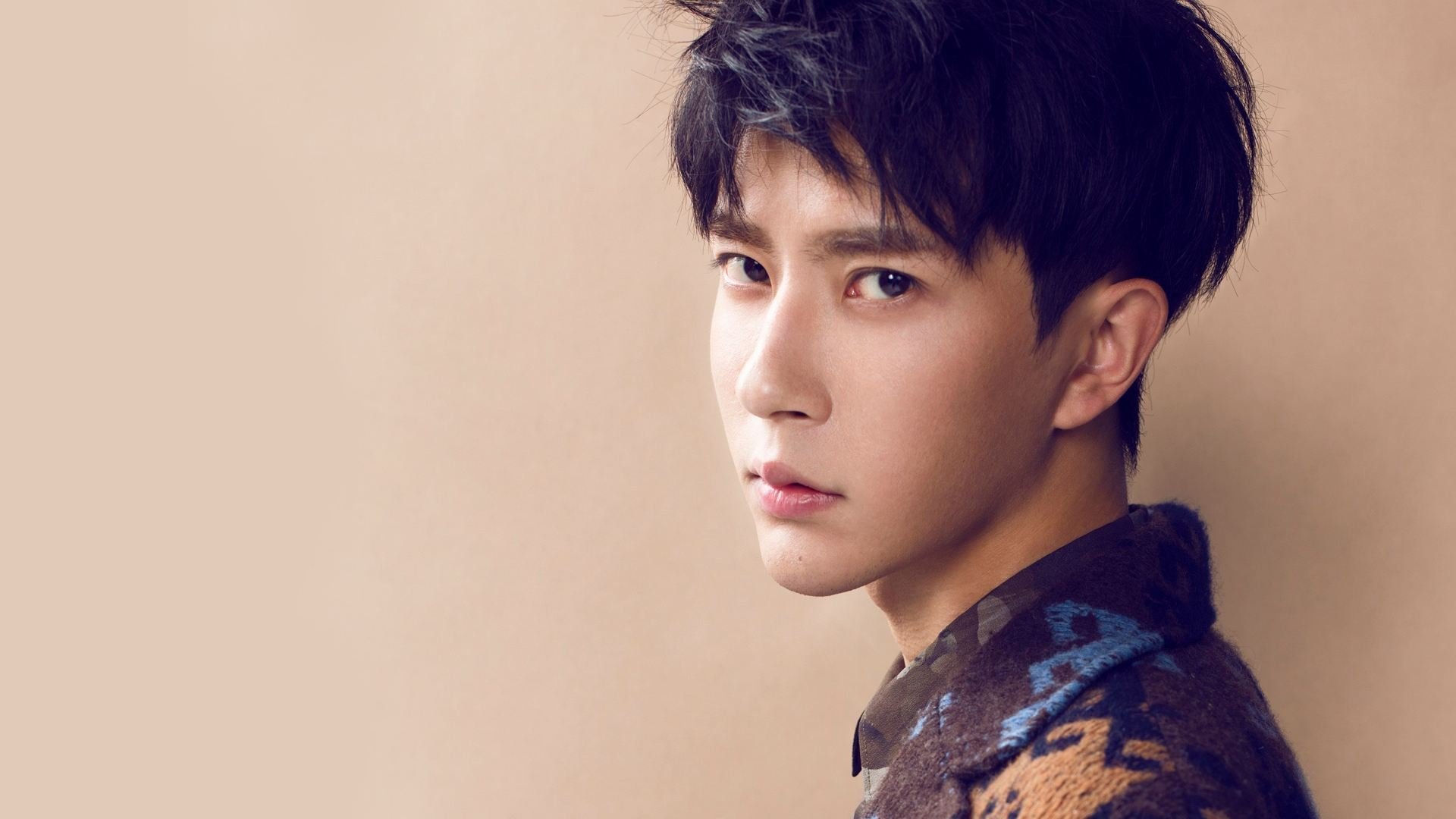 英超冲刺无限:悬念、精彩持续升温!,英超 满场